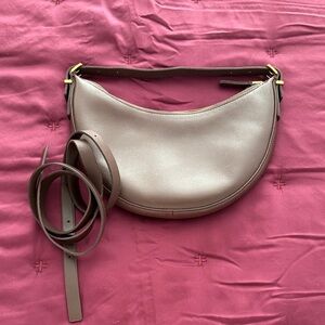 Madewell Tan Shoulder Bag in chocolate 🍫-raisin   color.